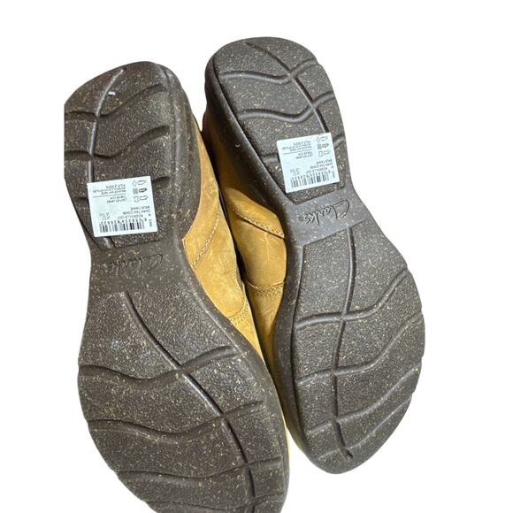 Brand New Clarks Women's Size 7.5 Dark Tan Brown Clogs Booties Boots - Picture 4 of 10